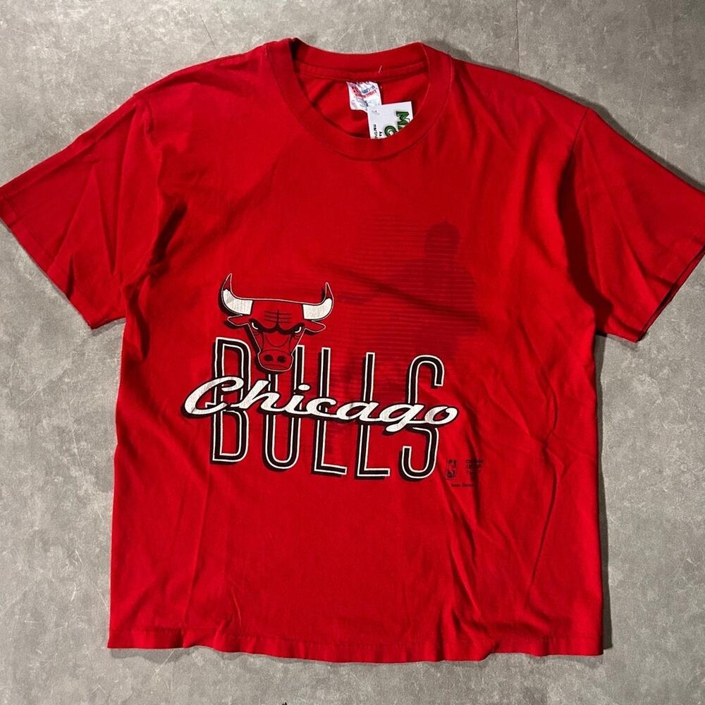 2000's Vintage Chicago Bulls Red T-Shirt -L